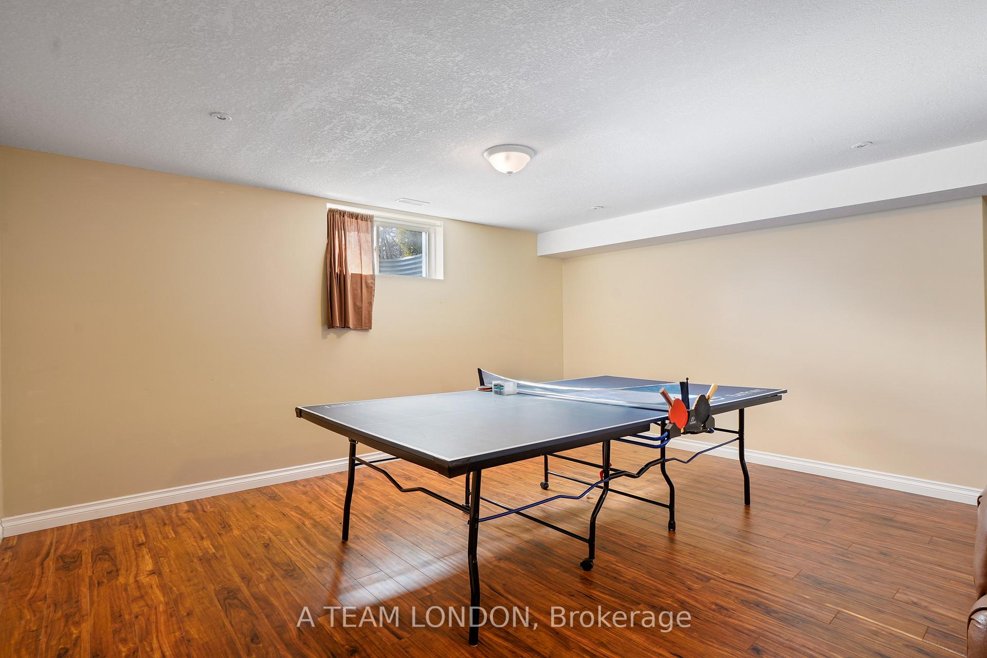 Photo 24 of 244 Sydenham Street E, Aylmer — HOMEH