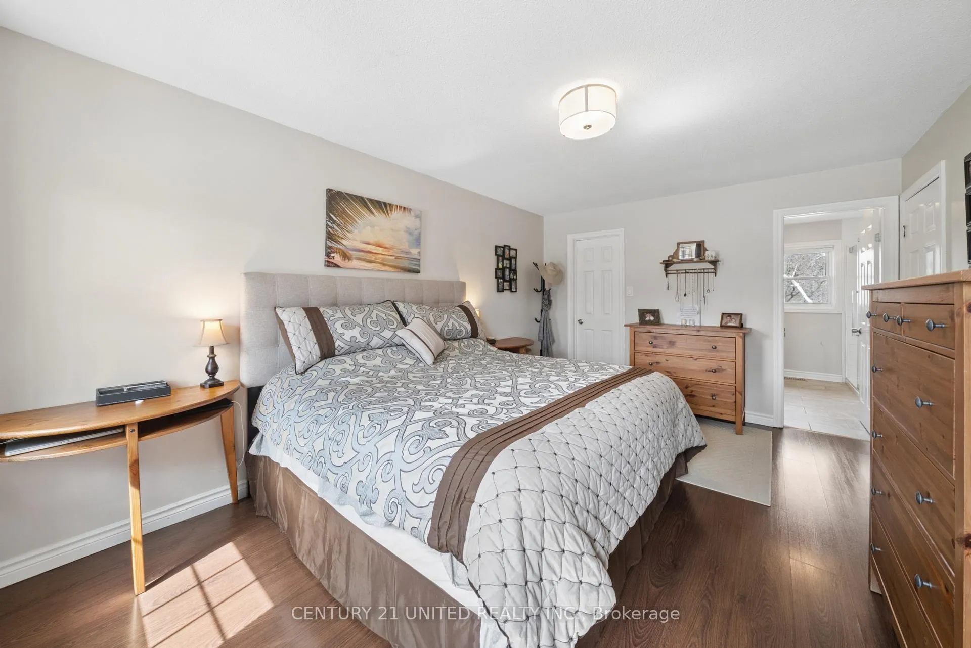 Photo 21 of 234 Ridgewood Road, Peterborough, Monaghan Ward 2 — HOMEH