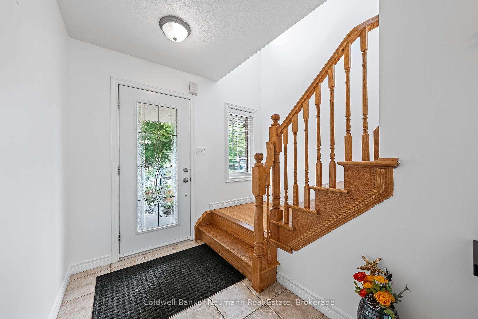 Photo 5 of 11 Edwards Street, Guelph, Grange Road — HOMEH