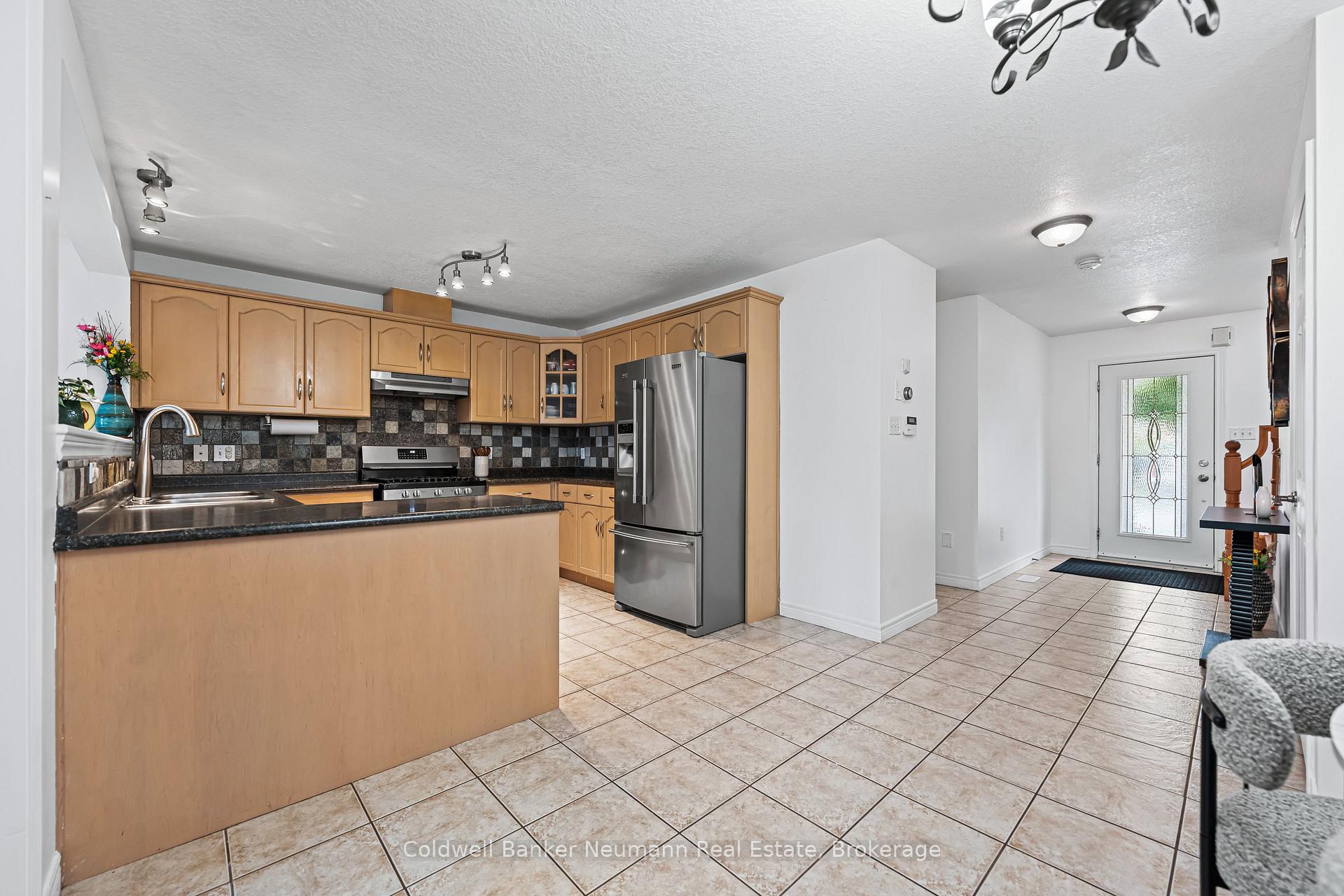 Photo 9 of 11 Edwards Street, Guelph, Grange Road — HOMEH