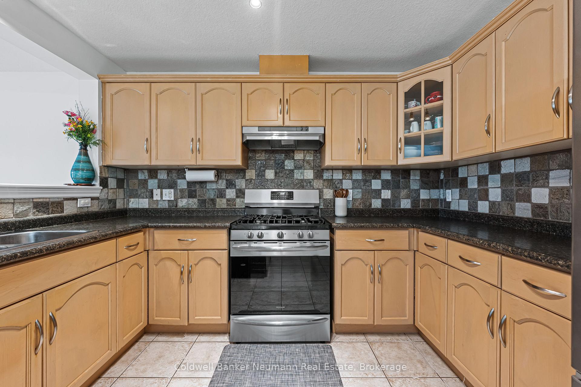Photo 12 of 11 Edwards Street, Guelph, Grange Road — HOMEH