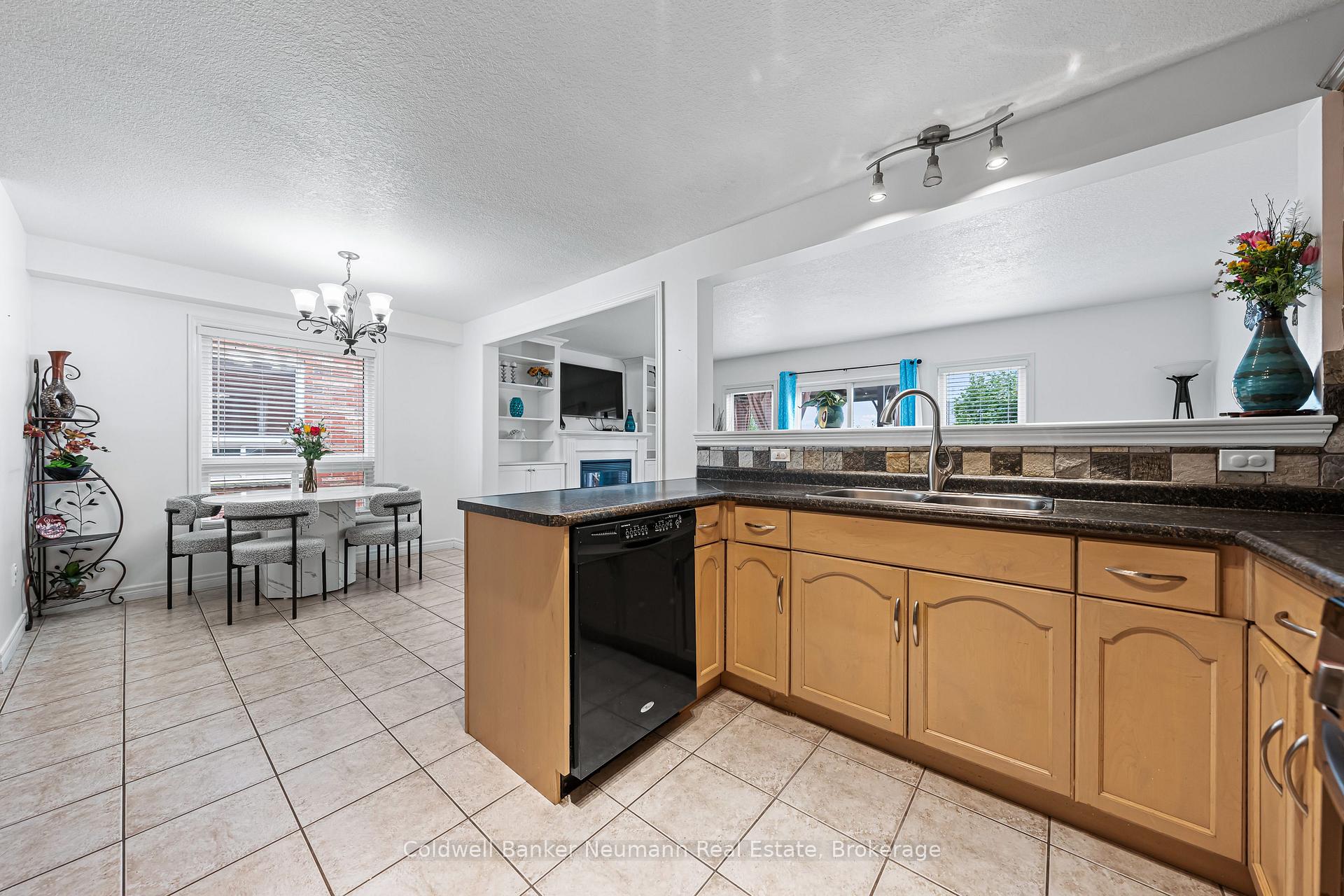 Photo 14 of 11 Edwards Street, Guelph, Grange Road — HOMEH