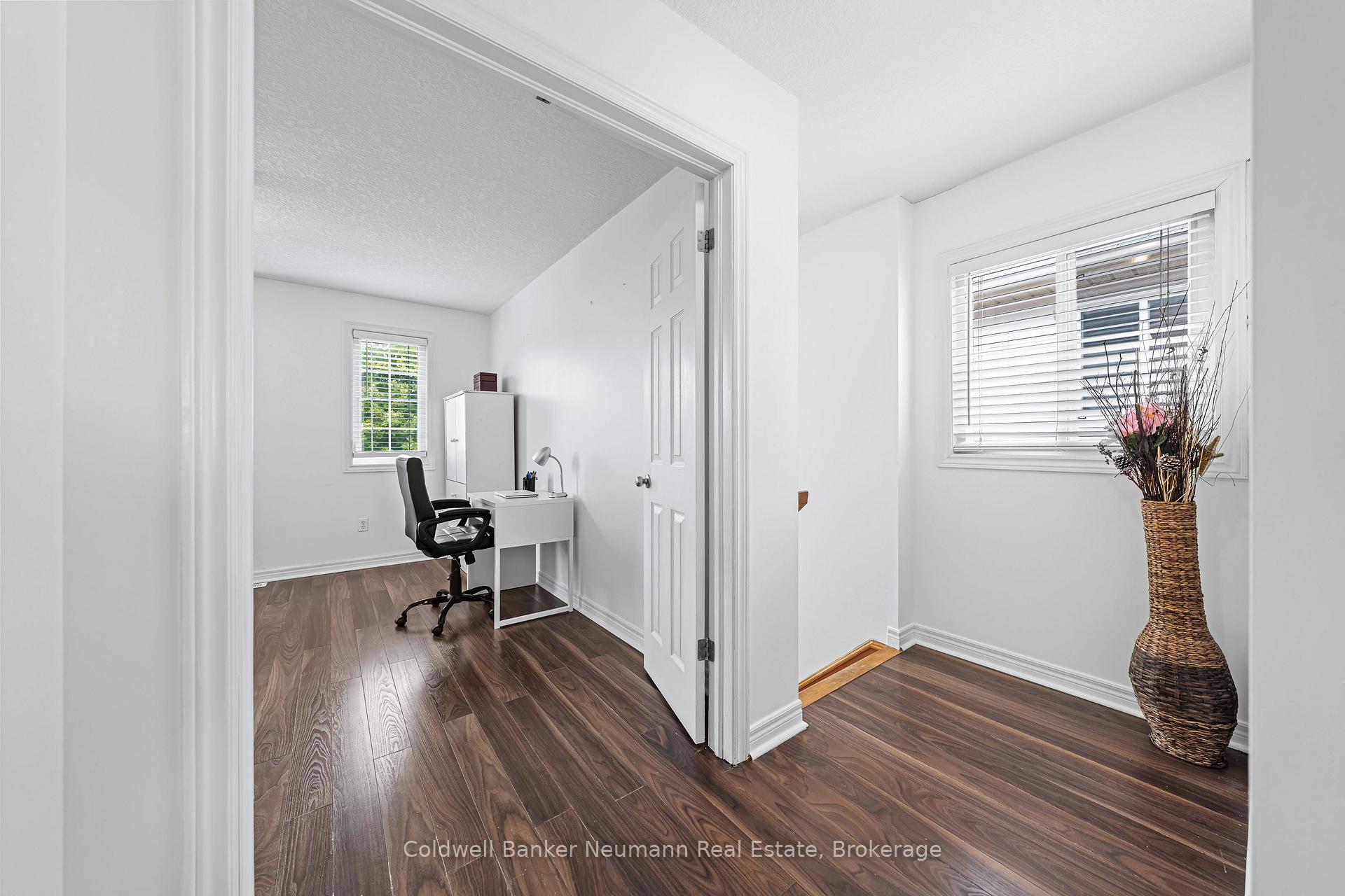 Photo 18 of 11 Edwards Street, Guelph, Grange Road — HOMEH