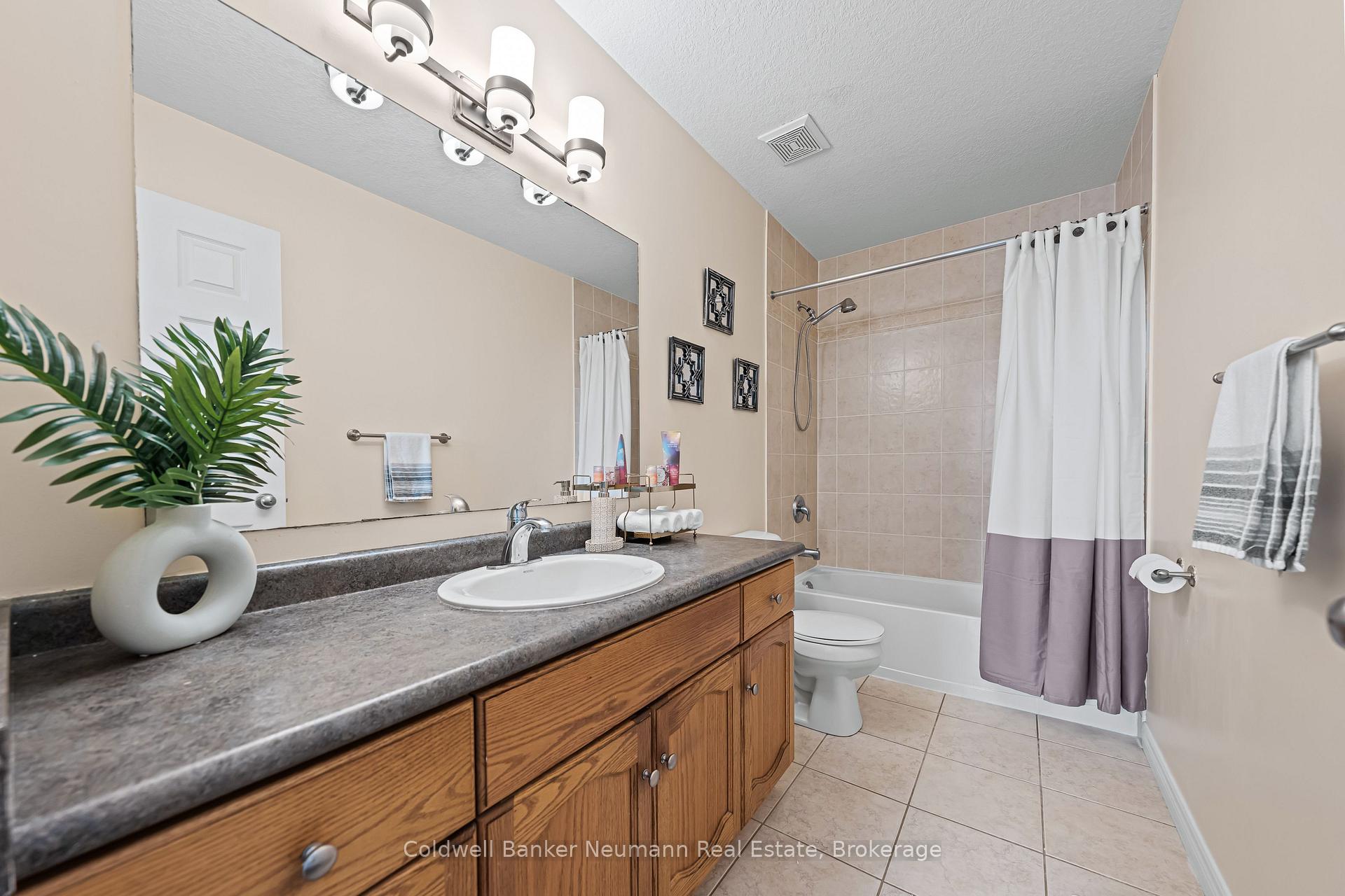 Photo 20 of 11 Edwards Street, Guelph, Grange Road — HOMEH