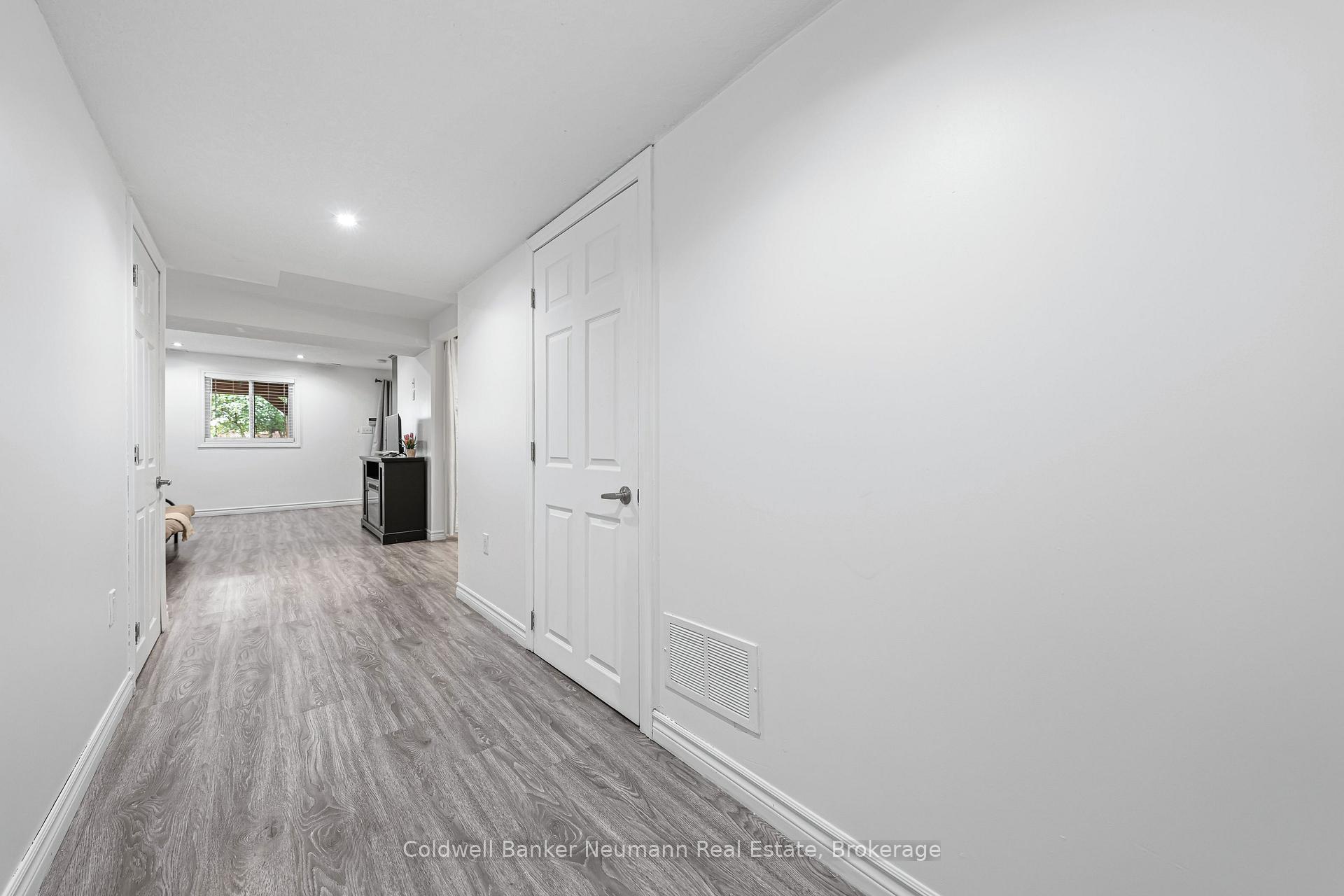 Photo 28 of 11 Edwards Street, Guelph, Grange Road — HOMEH
