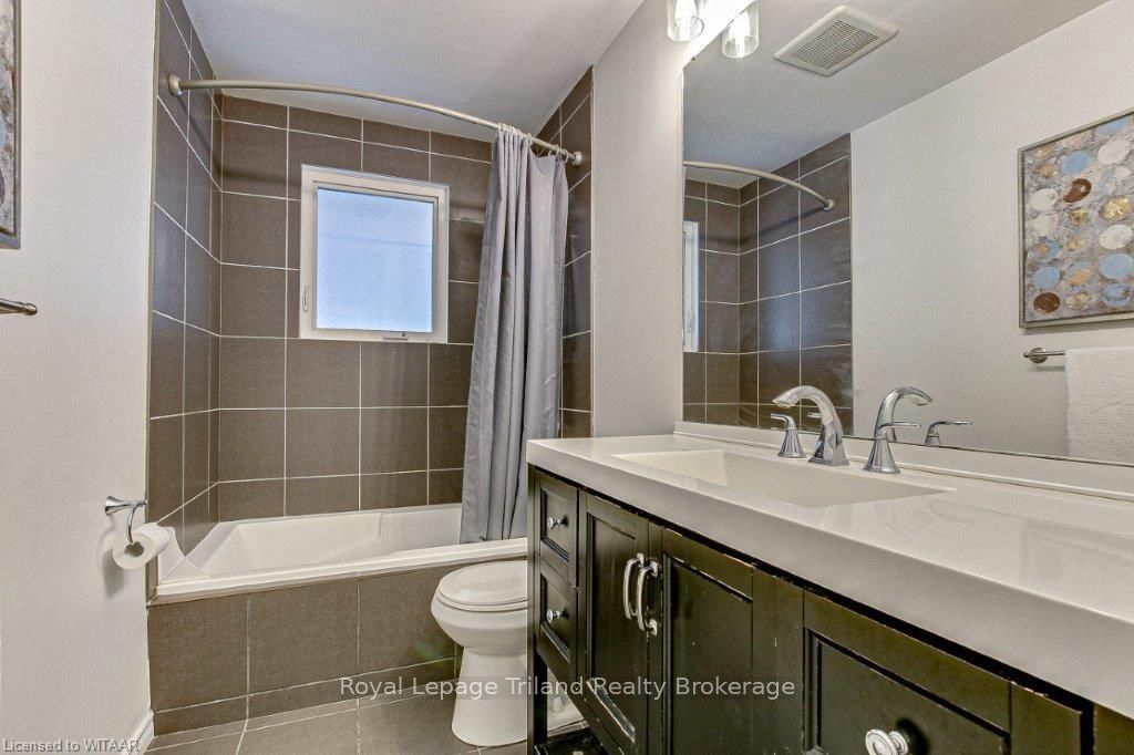 Photo 35 of 173 Fergus Avenue, Kitchener — HOMEH