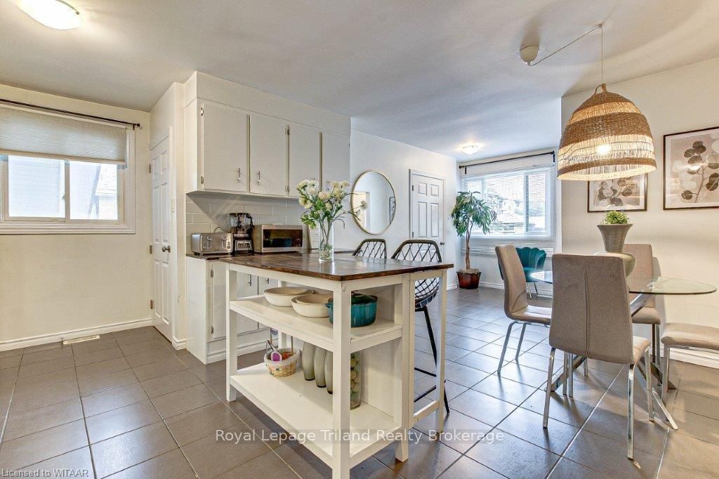 Photo 38 of 173 Fergus Avenue, Kitchener — HOMEH