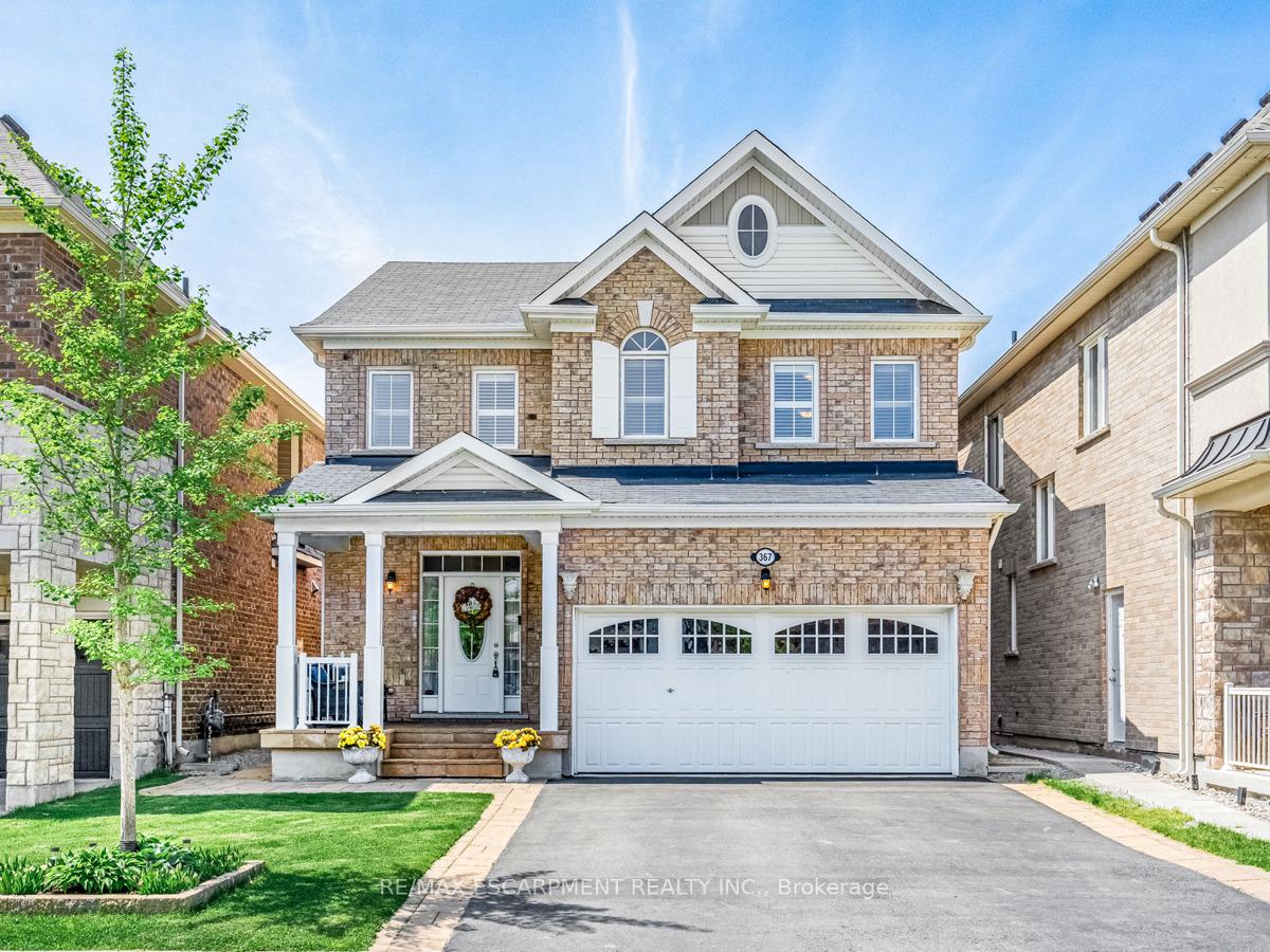 Front of 367 Emmett Landing