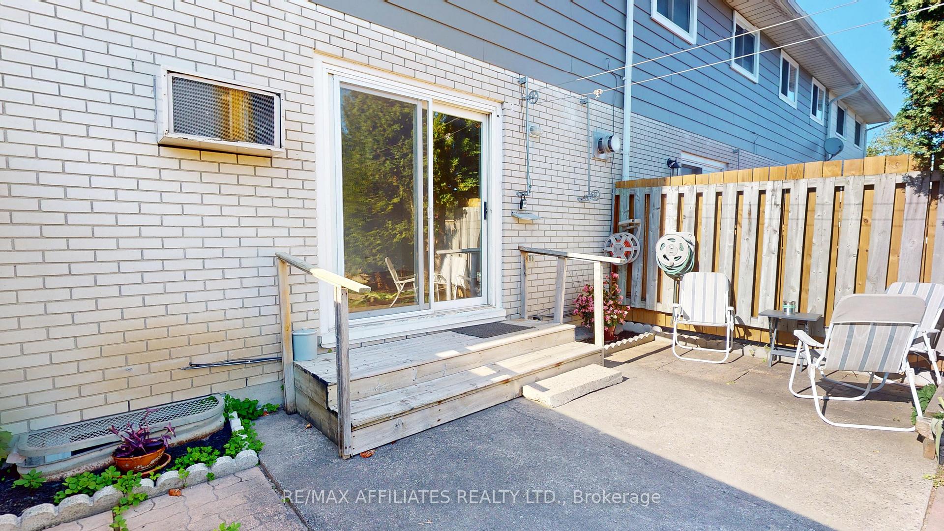 Photo 25 of 23 Maple Avenue, Brockville — HOMEH