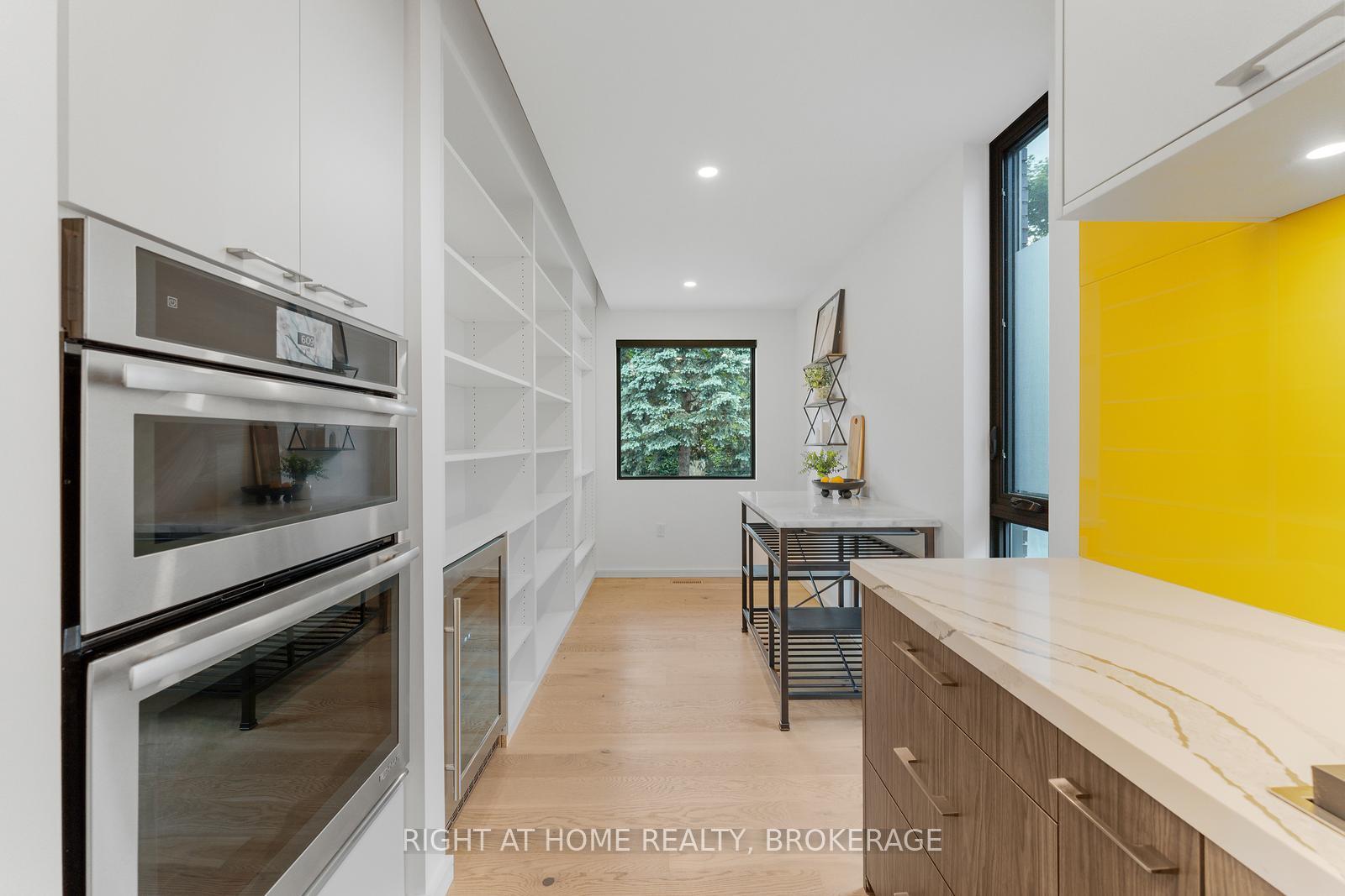 Photo 13 of 14 Maple Street, Guelph, Dovercliffe Park/Old University — HOMEH