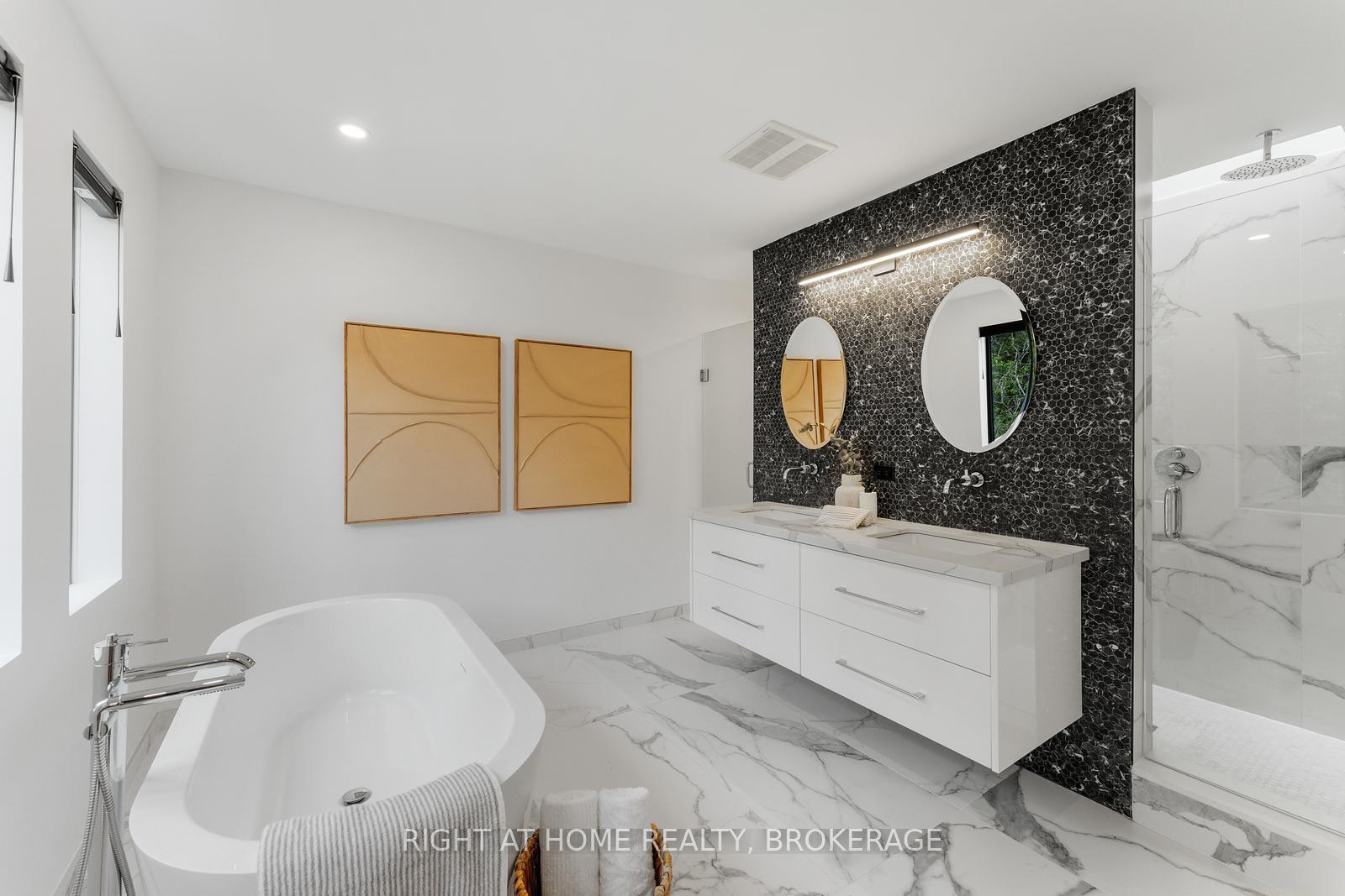 Photo 27 of 14 Maple Street, Guelph, Dovercliffe Park/Old University — HOMEH
