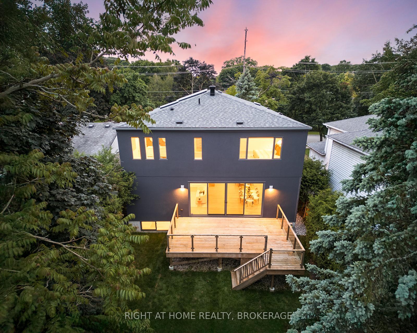 Photo 42 of 14 Maple Street, Guelph, Dovercliffe Park/Old University — HOMEH