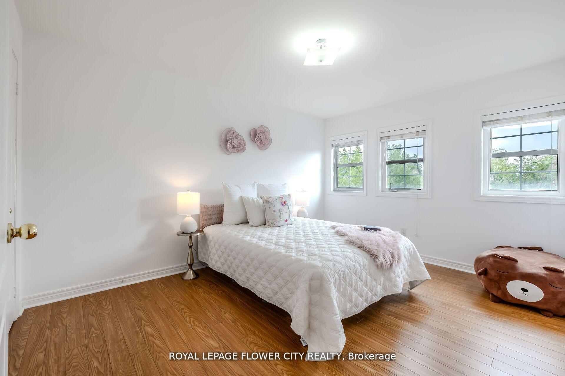 Photo 27 of 79 Mander Place N, Milton, Scott — HOMEH