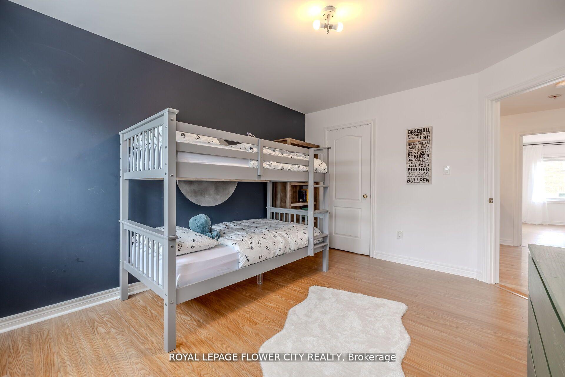 Photo 30 of 79 Mander Place N, Milton, Scott — HOMEH