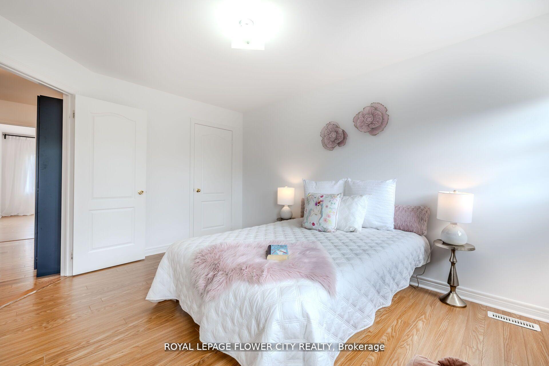 Photo 31 of 79 Mander Place N, Milton, Scott — HOMEH