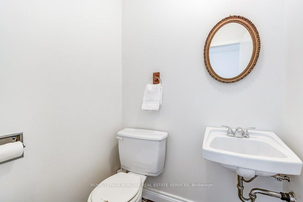 Photo 5 of 581 College Avenue W, Guelph, Dovercliffe Park/Old University — HOMEH