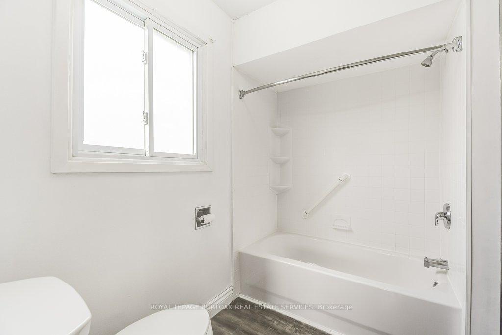 Photo 22 of 581 College Avenue W, Guelph, Dovercliffe Park/Old University — HOMEH