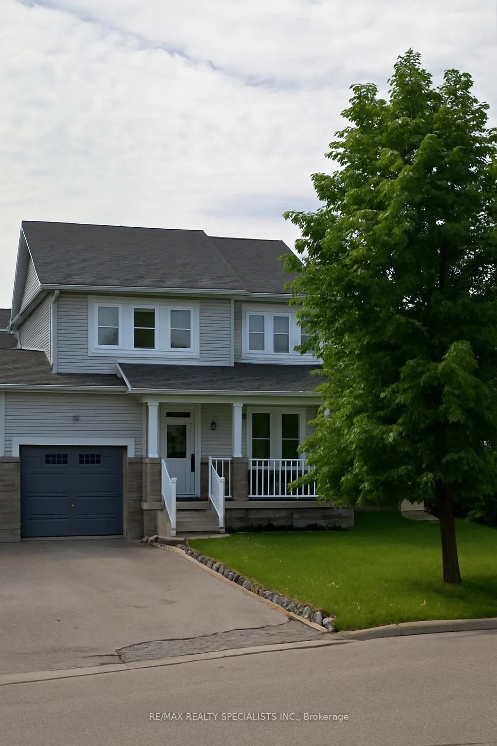 Front of 10 Bramacre Court