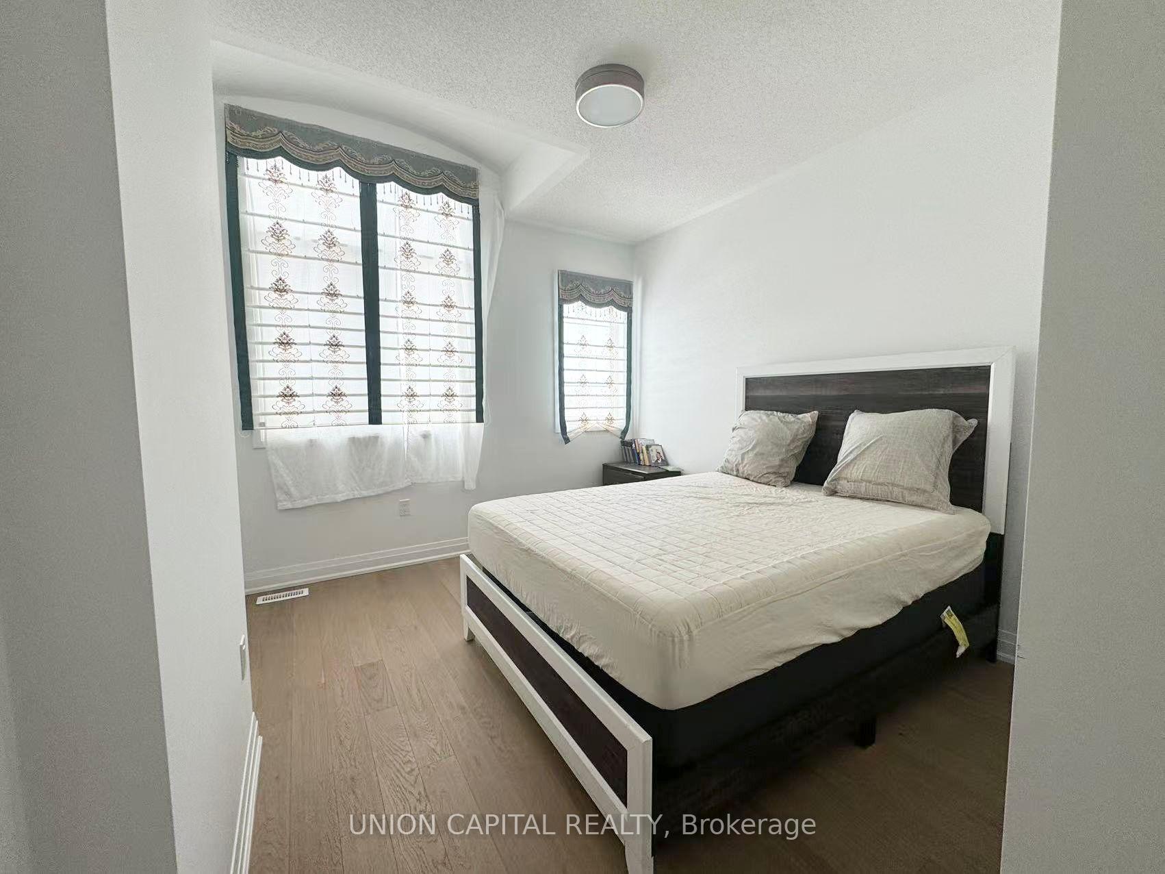 Front of Unit Master, 3036 William Cutmore Boulevard