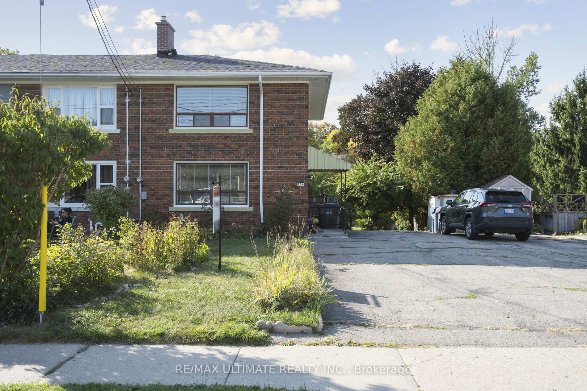 Photo 2 of 104 Waverley Drive, Guelph, Riverside Park — HOMEH