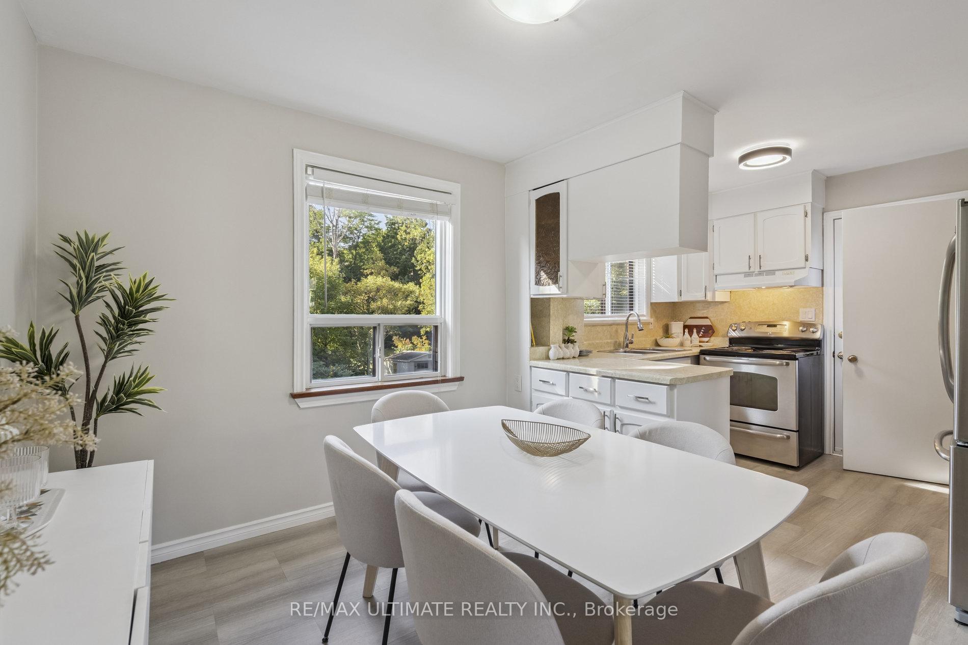 Photo 10 of 104 Waverley Drive, Guelph, Riverside Park — HOMEH