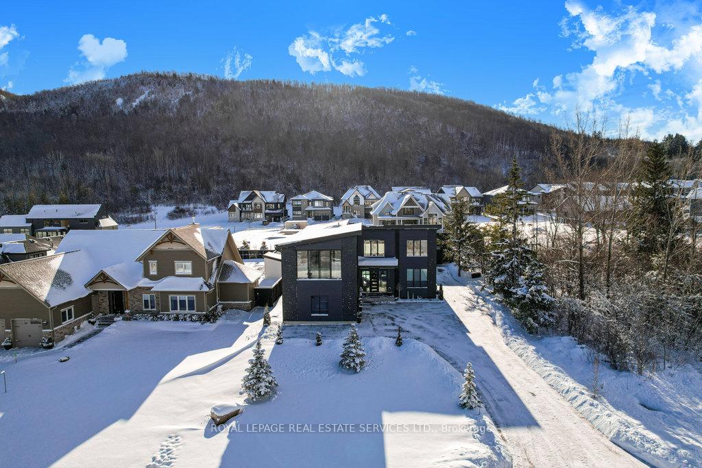 Photo 10 of 118 Barton Boulevard, Blue Mountains — HOMEH