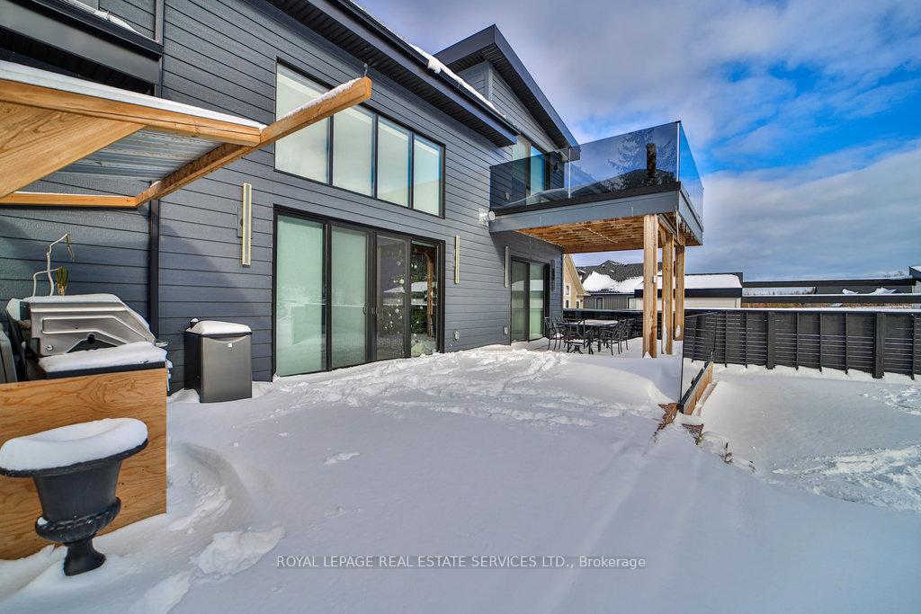 Photo 33 of 118 Barton Boulevard, Blue Mountains — HOMEH