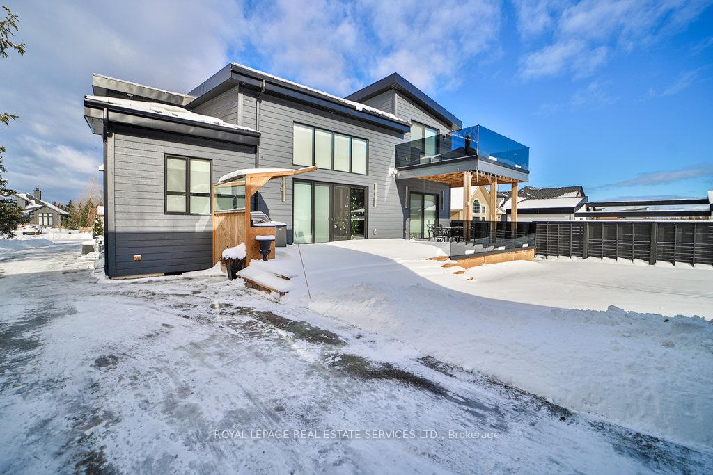 Photo 40 of 118 Barton Boulevard, Blue Mountains — HOMEH