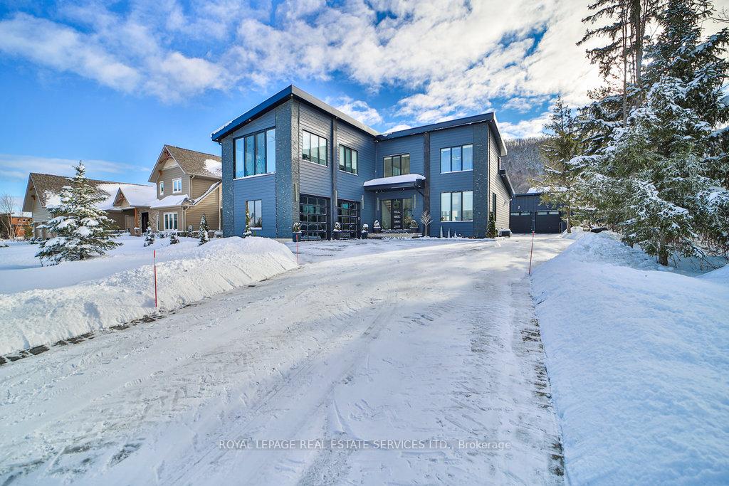Photo 37 of 118 Barton Boulevard, Blue Mountains — HOMEH