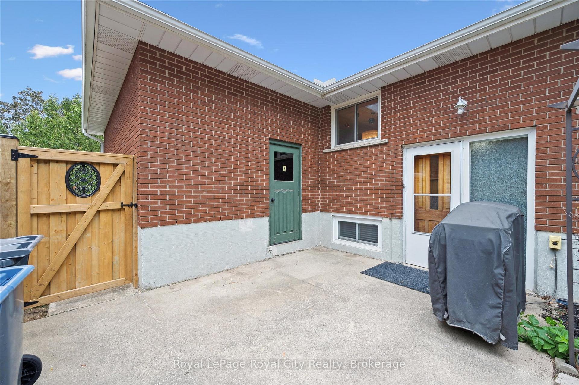 Photo 30 of 29 Algoma Drive, Guelph, Victoria North — HOMEH