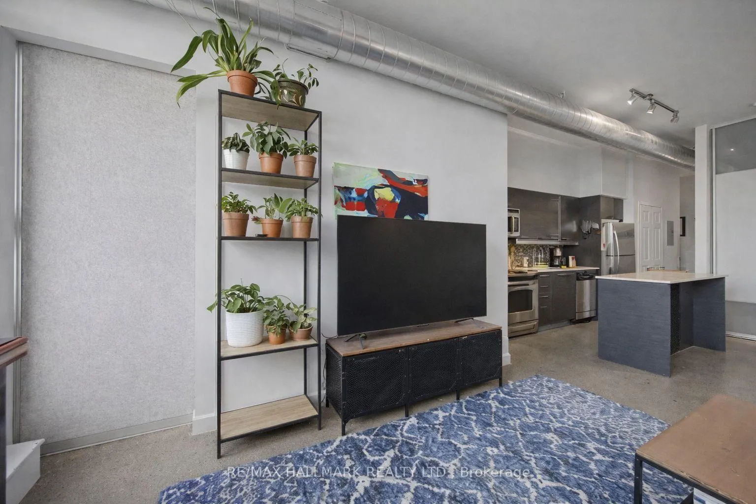 Photo 6 of Unit 719, 510 King Street E, Toronto, Moss Park — HOMEH