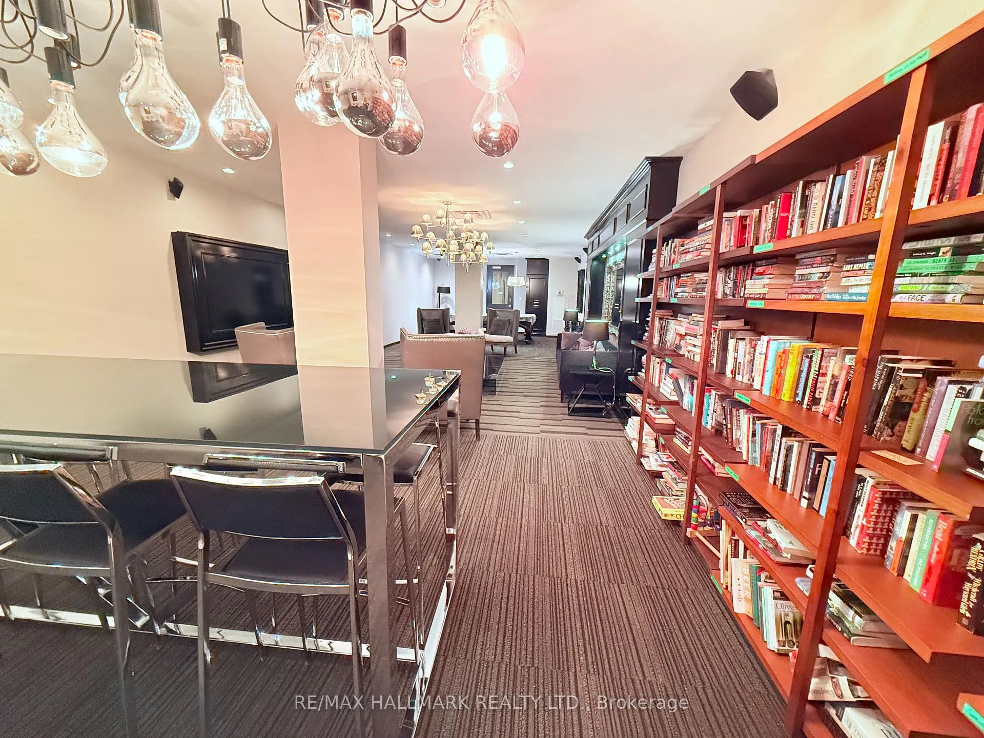 Photo 18 of Unit 719, 510 King Street E, Toronto, Moss Park — HOMEH