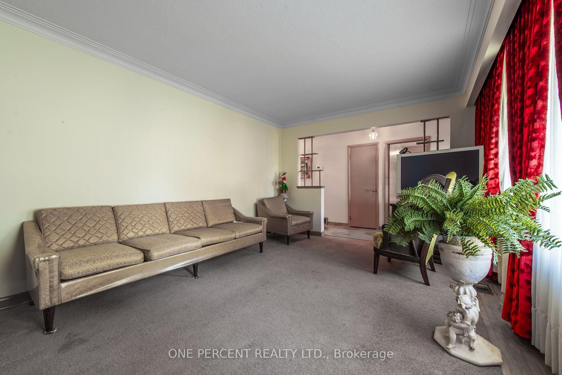 Photo 7 of 94 William Street, Guelph, St. George's — HOMEH
