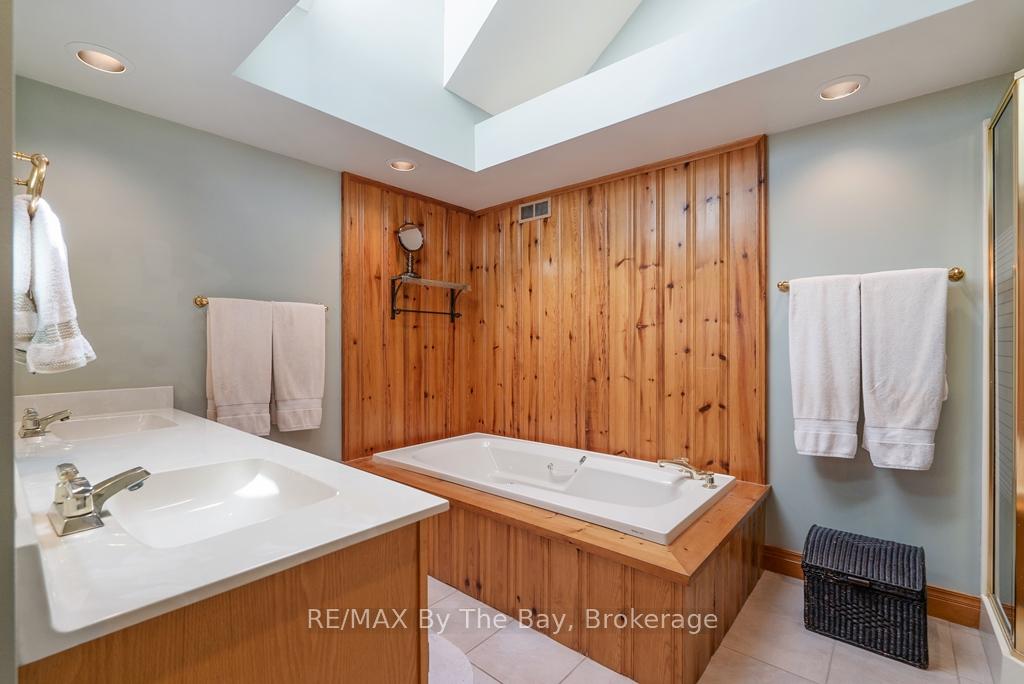 Photo 12 of 175 Talisman Mountain Drive, Grey Highlands — HOMEH