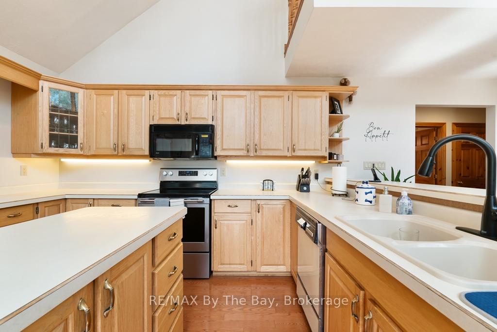 Photo 23 of 175 Talisman Mountain Drive, Grey Highlands — HOMEH