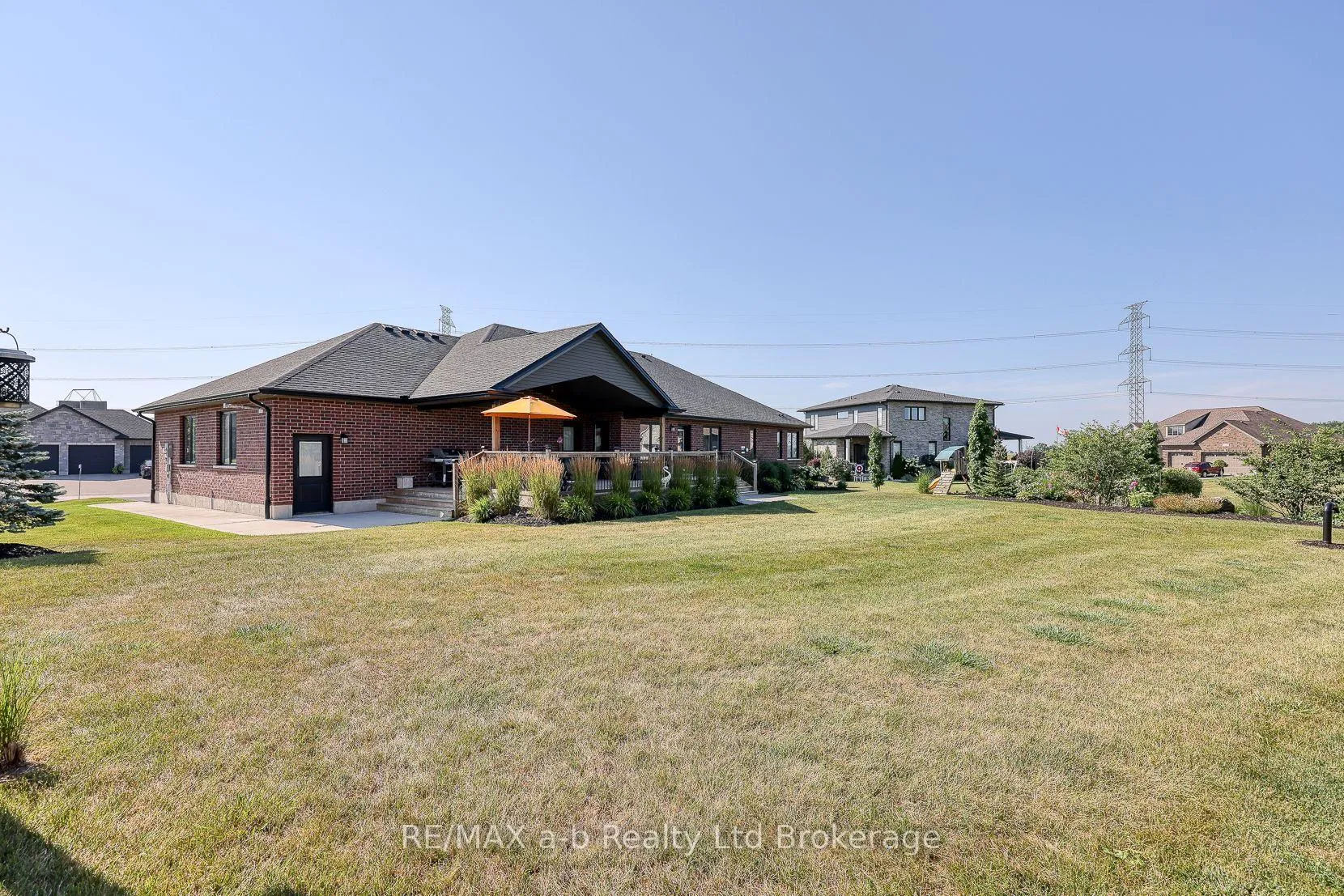 Photo 5 of 49286 Ashland Avenue, Malahide, Lyons — HOMEH