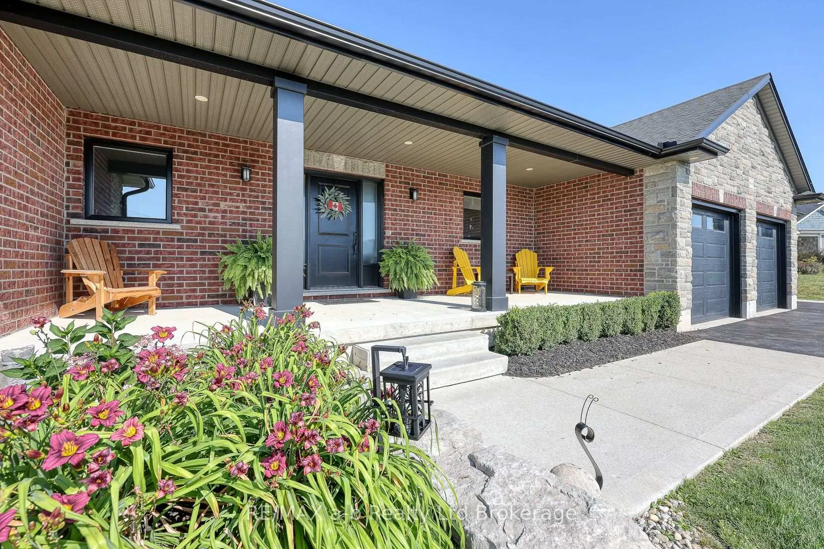 Photo 9 of 49286 Ashland Avenue, Malahide, Lyons — HOMEH