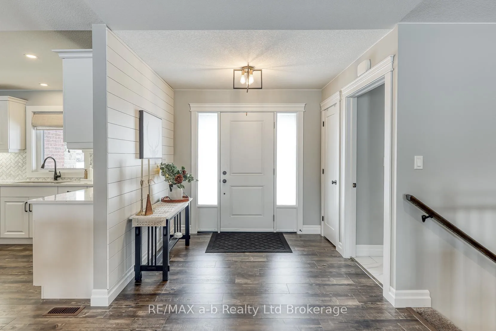 Photo 10 of 49286 Ashland Avenue, Malahide, Lyons — HOMEH