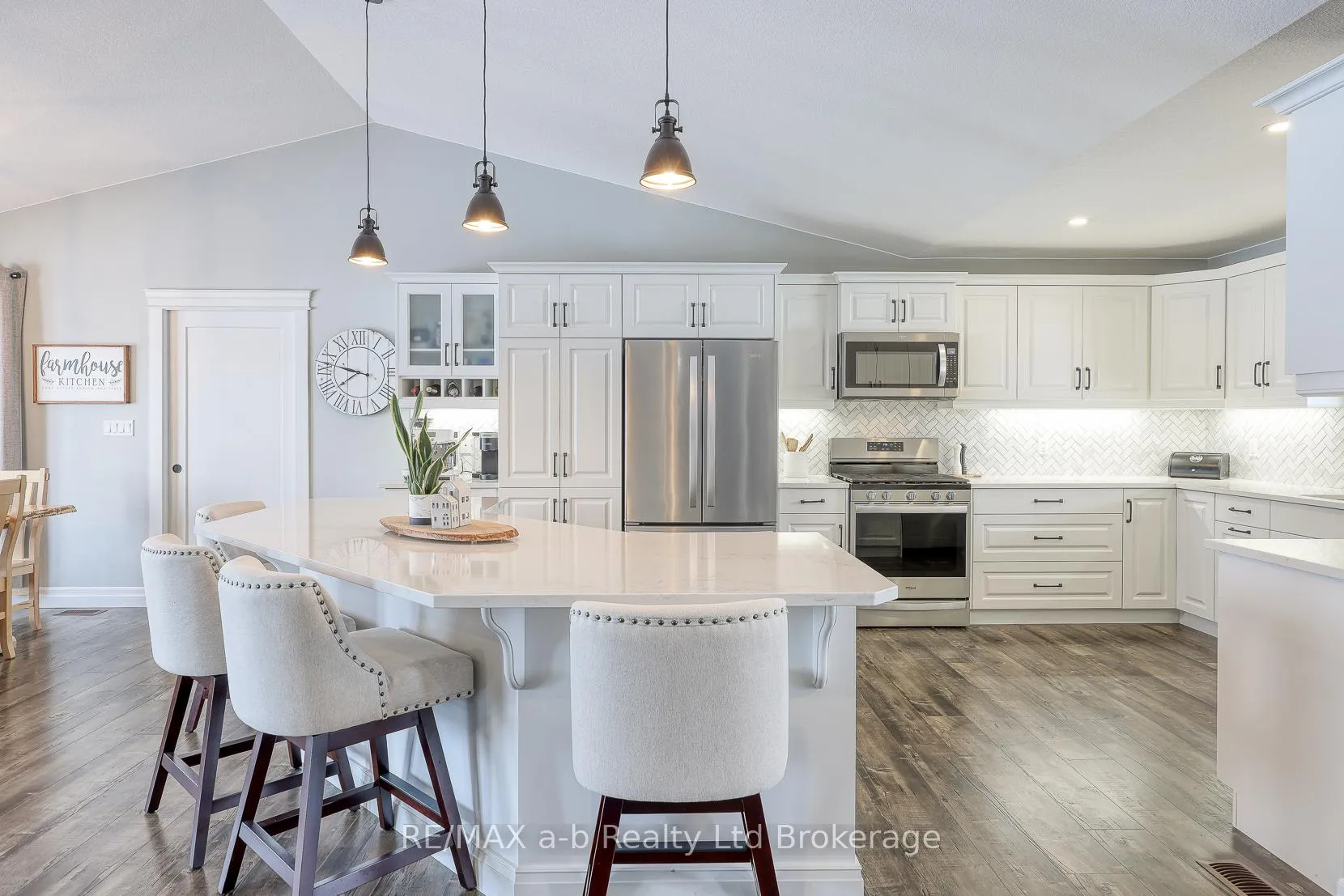 Photo 12 of 49286 Ashland Avenue, Malahide, Lyons — HOMEH