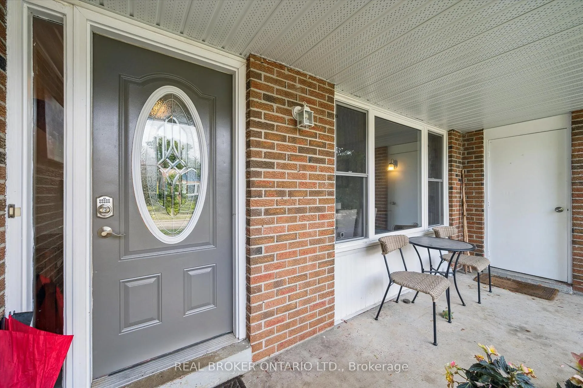 Photo 4 of 10 Northwood Crescent, Guelph, Willow West/Sugarbush/West Acres — HOMEH