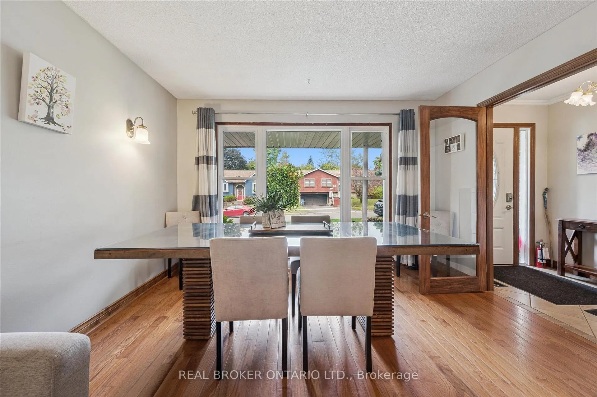 Photo 7 of 10 Northwood Crescent, Guelph, Willow West/Sugarbush/West Acres — HOMEH