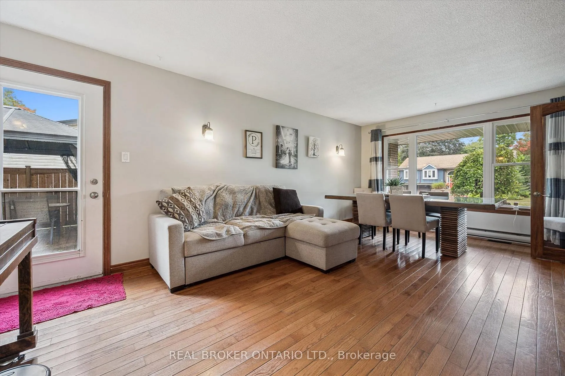 Photo 9 of 10 Northwood Crescent, Guelph, Willow West/Sugarbush/West Acres — HOMEH