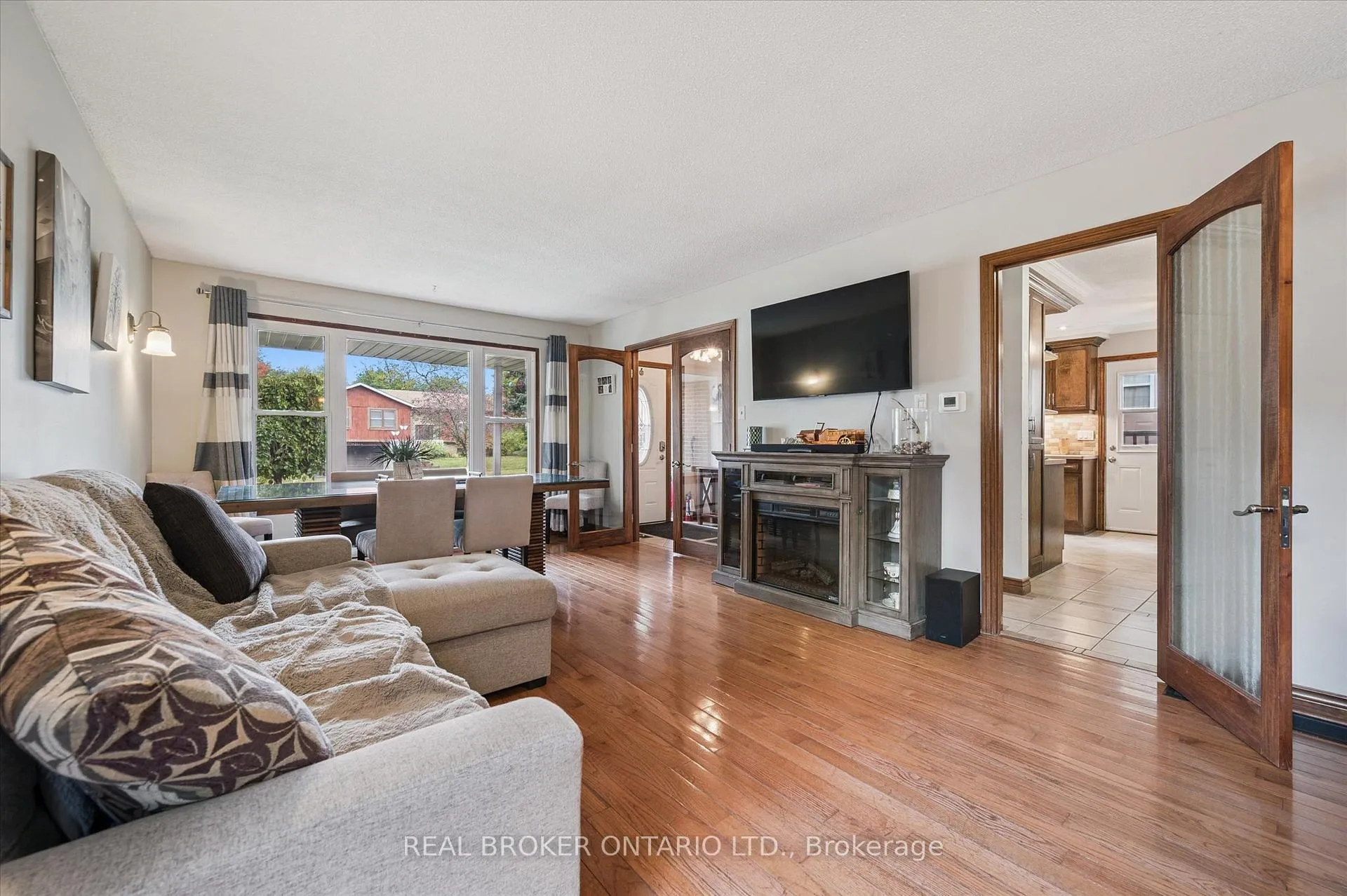 Photo 10 of 10 Northwood Crescent, Guelph, Willow West/Sugarbush/West Acres — HOMEH