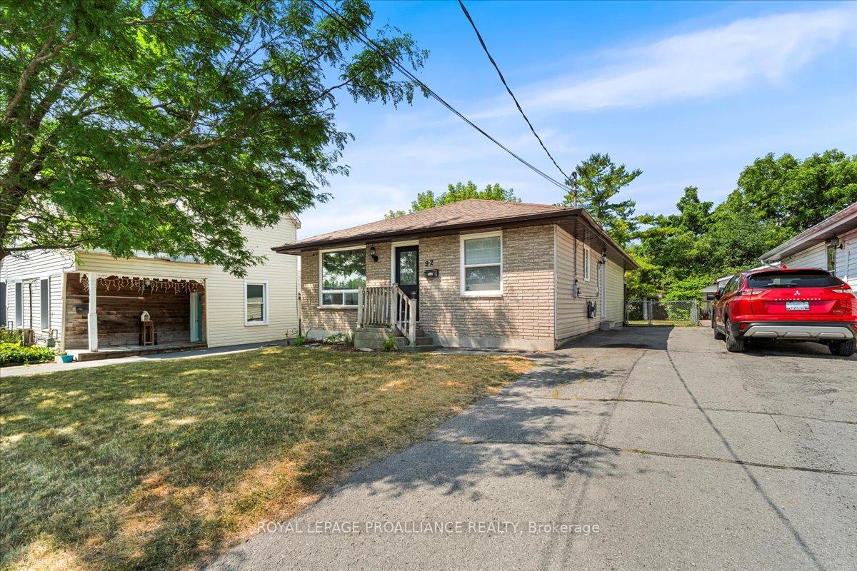 Photo 3 of 92 George Street S, Belleville, Belleville Ward — HOMEH