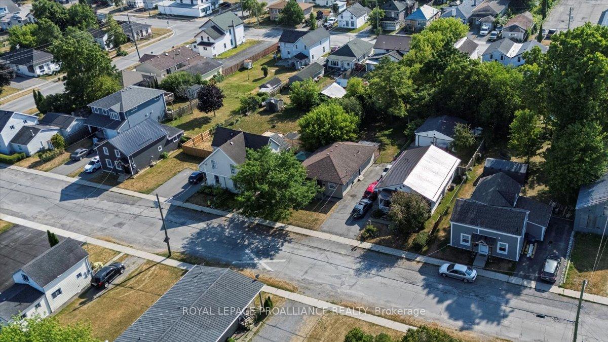 Photo 28 of 92 George Street S, Belleville, Belleville Ward — HOMEH
