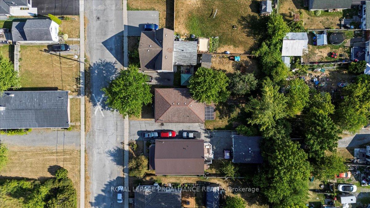 Photo 30 of 92 George Street S, Belleville, Belleville Ward — HOMEH