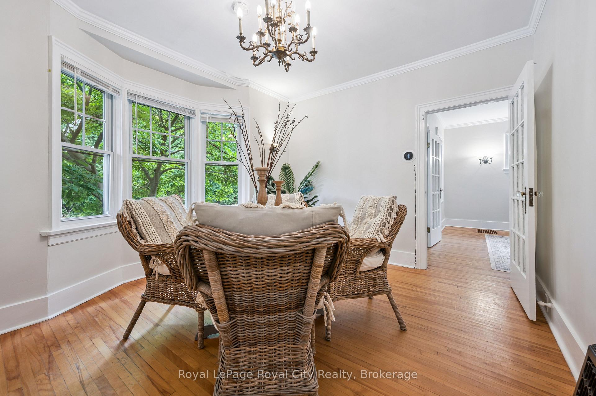 Photo 9 of 21 James Street W, Guelph, Dovercliffe Park/Old University — HOMEH