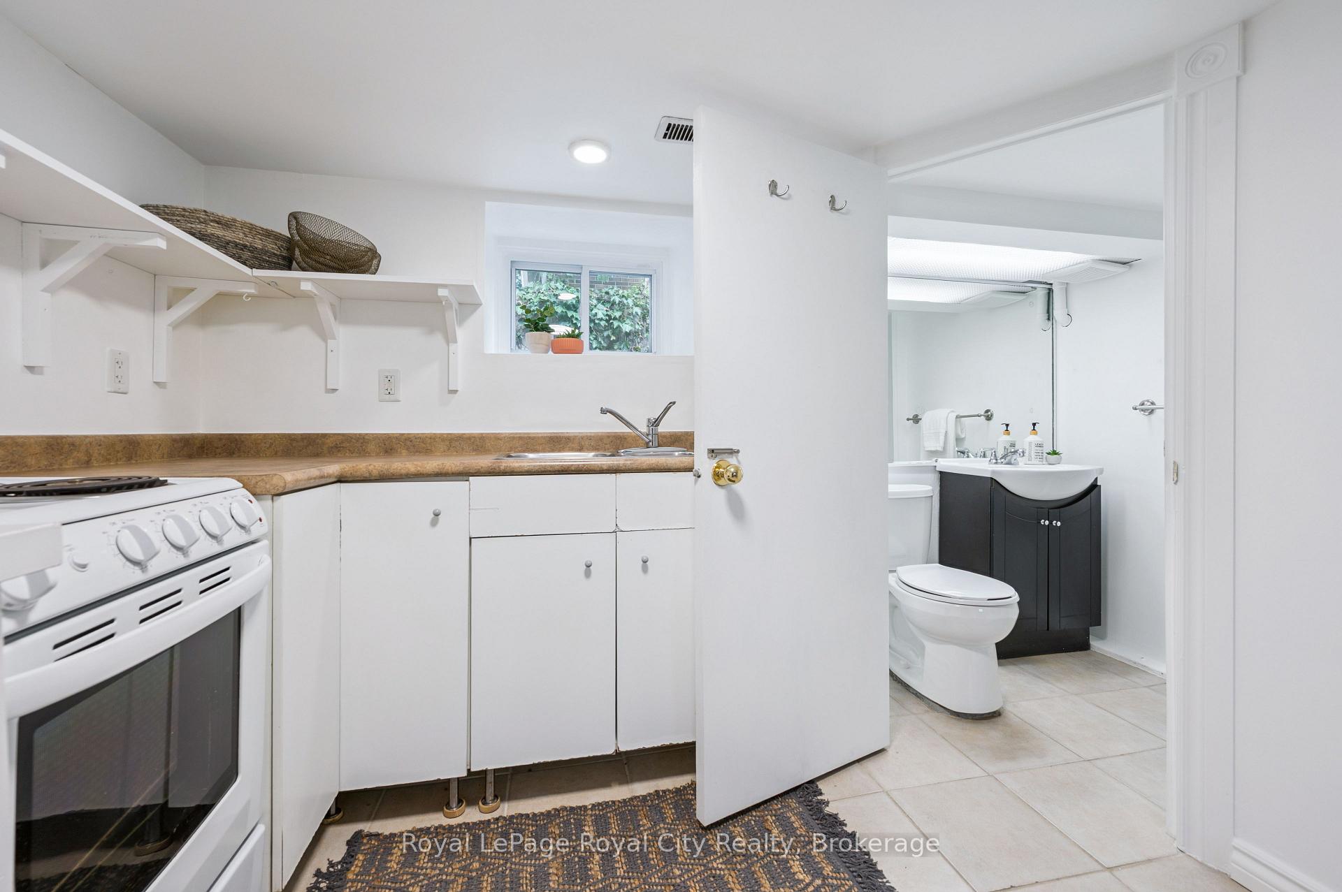 Photo 29 of 21 James Street W, Guelph, Dovercliffe Park/Old University — HOMEH