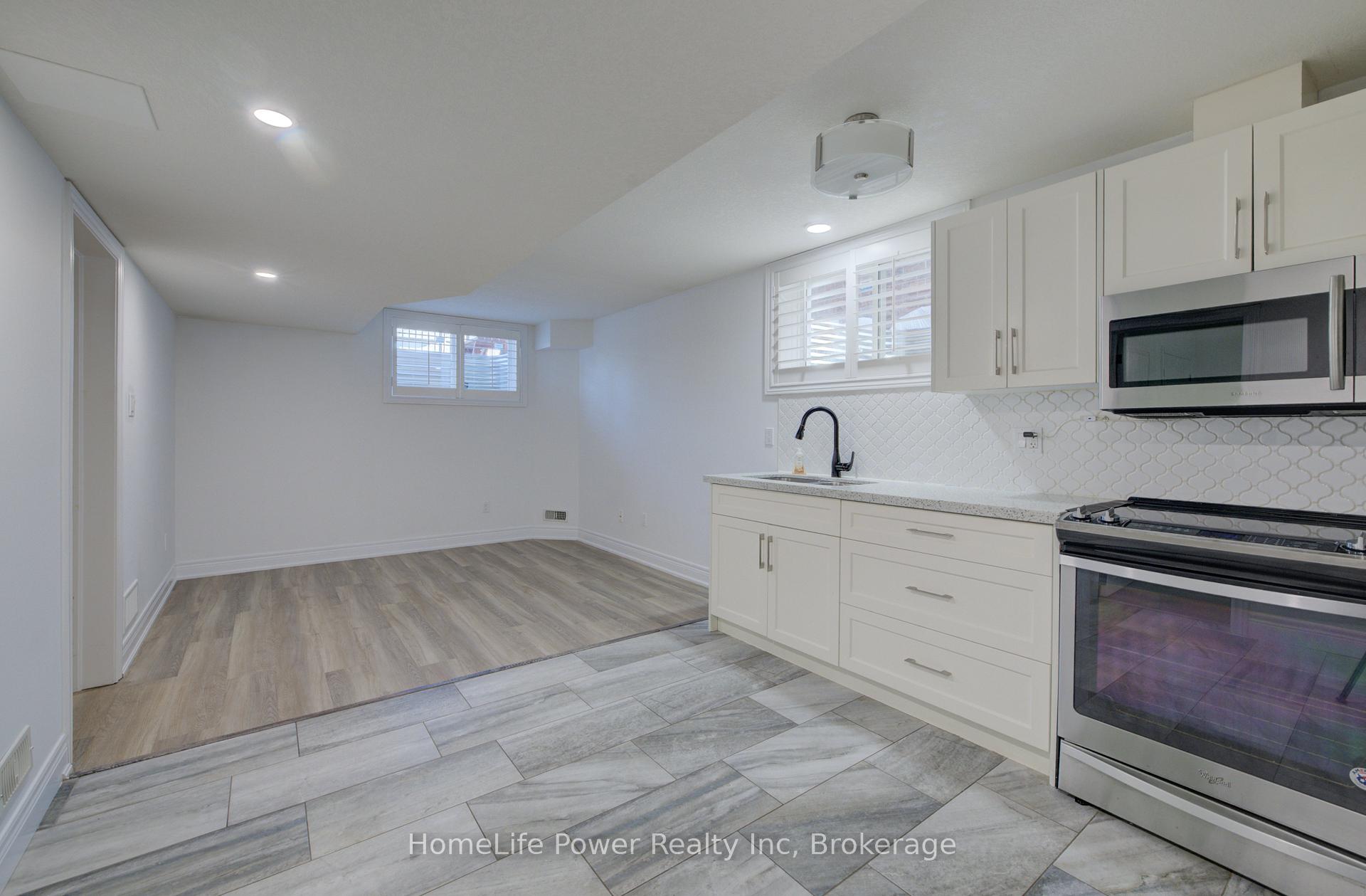 Photo 34 of 113 Dallan Drive, Guelph, Pineridge/Westminster Woods — HOMEH