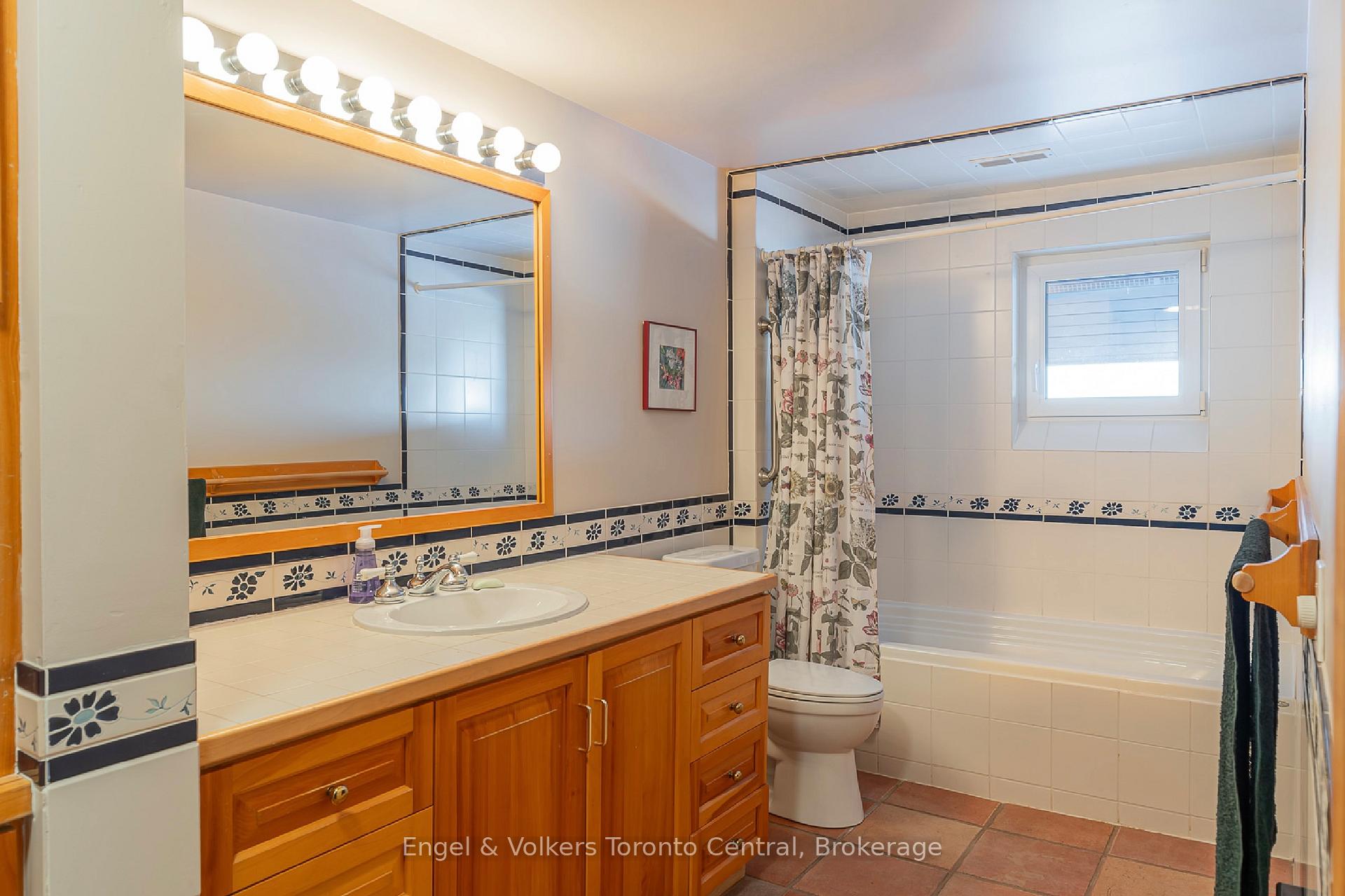 Photo 20 of 496083 Grey Road 2, Blue Mountains — HOMEH